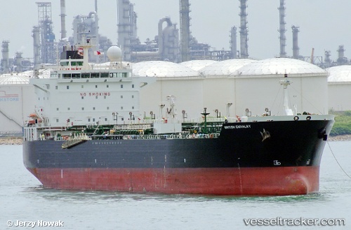 vessel SUNNY VICTORY IMO: 9288760, Chemical/Oil Products Tanker