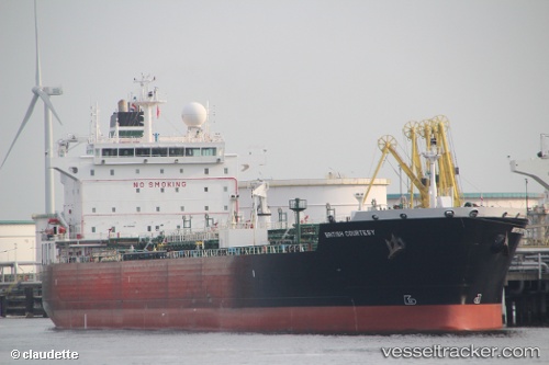 vessel Wenche Victory IMO: 9288825, Crude Oil Tanker

