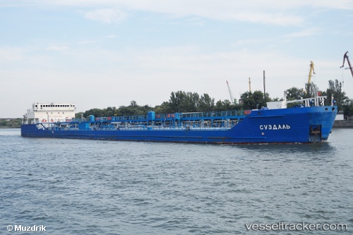 vessel Suzdal IMO: 9288992, Oil Products Tanker
