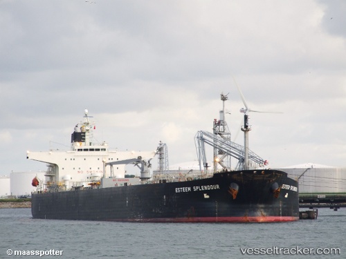 vessel LUNA ERAWAN IMO: 9296810, 