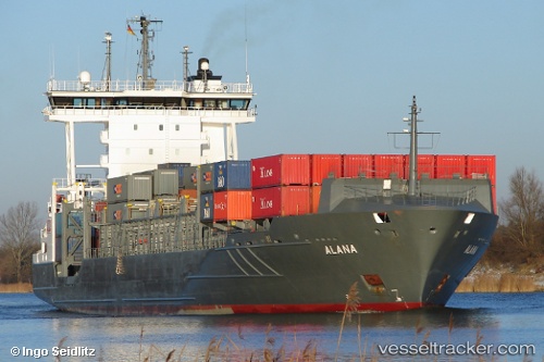vessel Alana IMO: 9297589, Container Ship
