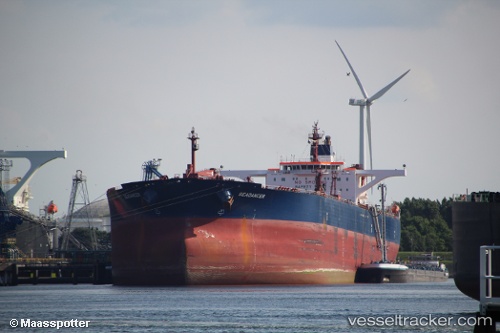 vessel  CORDELIA MOON IMO: 9297888, Crude Oil Tanker