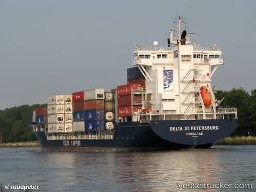 vessel X press Ganges IMO: 9301093, Container Ship
