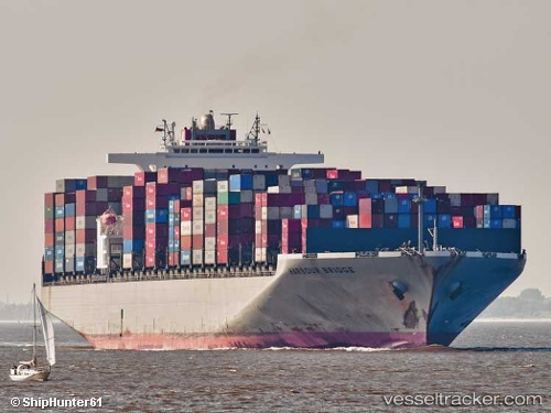 vessel Harbour Bridge IMO: 9302152, Container Ship
