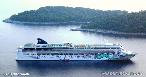 vessel Norwegian Jade IMO: 9304057, Cruise Ship
