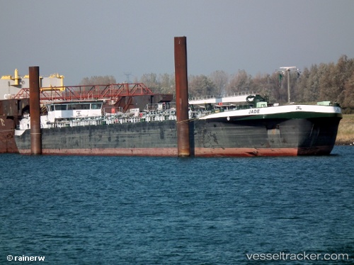 vessel Jade IMO: 9306081, Oil And Chemical Tank Barge
