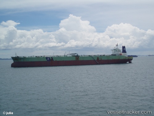 vessel 'DHT BAUHINIA' IMO: 9315070, 