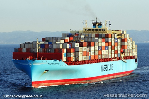 vessel Maersk Senang IMO: 9315240, Container Ship

