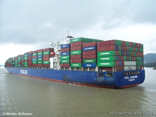 vessel CMA CGM MANTA RAY IMO: 9322499, Container Ship