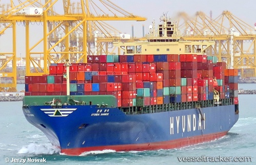 vessel 'HYUNDAI BANGKOK' IMO: 9323510, 