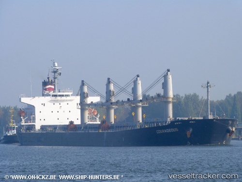 vessel Courageous IMO: 9324617, Bulk Carrier
