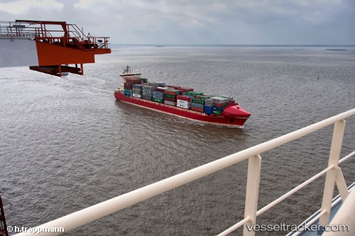 vessel Frederik IMO: 9328637, Container Ship
