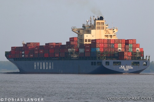vessel Hyundai Forward IMO: 9330707, Container Ship

