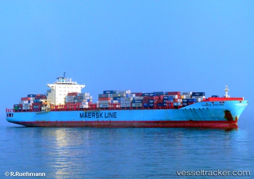 vessel Maersk Kinloss IMO: 9333022, Container Ship
