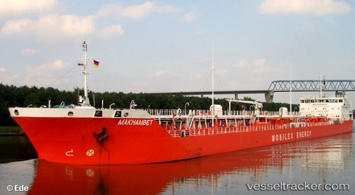 vessel Makhambet IMO: 9334612, Oil Products Tanker
