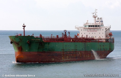 vessel Gulf Esprit IMO: 9335094, Oil Products Tanker
