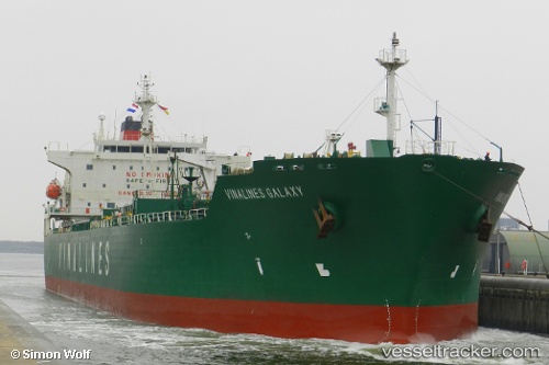 vessel Mt Vinalines Galaxy IMO: 9337339, Oil Products Tanker
