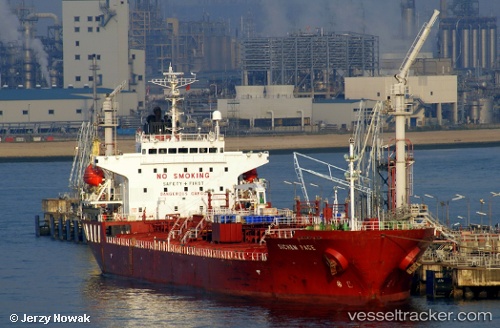 vessel Al Mahboobah IMO: 9340415, Chemical Oil Products Tanker
