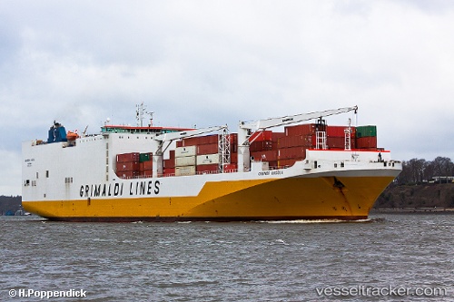 vessel Grande Angola IMO: 9343156, Vehicles Carrier

