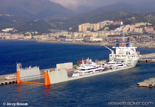 vessel Yacht Express IMO: 9346029, Heavy Load Carrier
