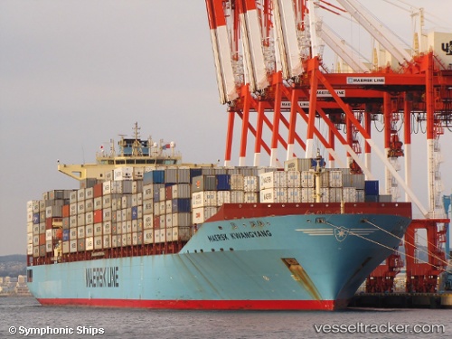 vessel Maersk Memphis IMO: 9348651, Container Ship
