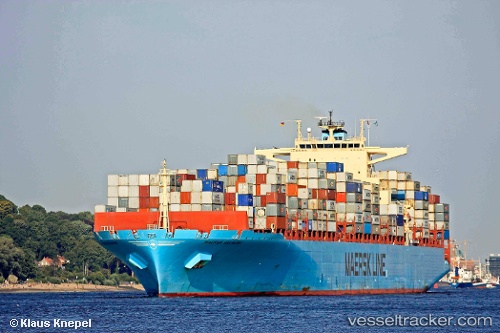 vessel Maersk Salalah IMO: 9352016, Container Ship
