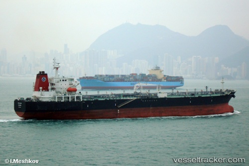 vessel BEKS FENIX IMO: 9356751, Crude Oil Tanker