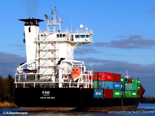 vessel ADMIRAL STAR IMO: 9360972, Container Ship