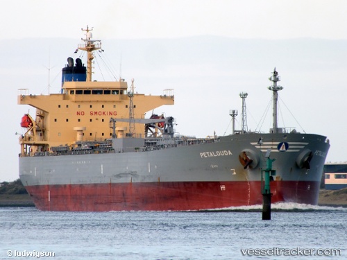 vessel Petalouda IMO: 9367669, Oil Products Tanker
