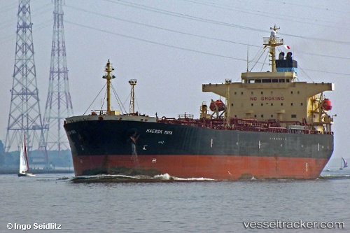 vessel Rich Wind IMO: 9367750, Oil Products Tanker

