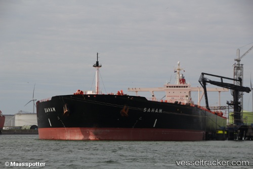 vessel S A H A M IMO: 9375238, Crude Oil Tanker
