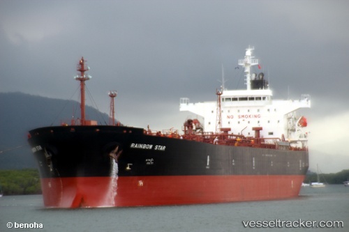 vessel Rainbow Star IMO: 9380049, Oil Products Tanker
