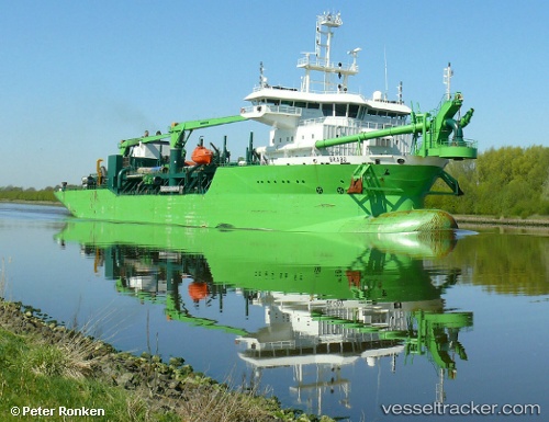 vessel BRABO IMO: 9382372, Hopper Dredger