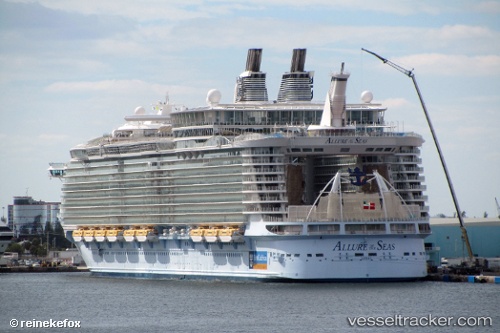 vessel ALLURE OF THE SEAS IMO: 9383948, Cruise Ship