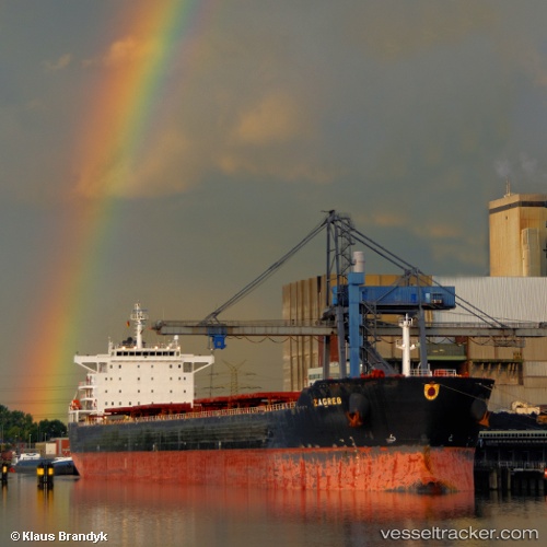 vessel Zagreb IMO: 9384502, Bulk Carrier
