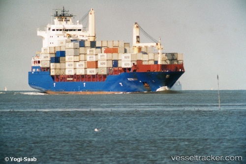 vessel Petkum IMO: 9386988, Container Ship
