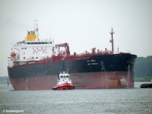 vessel Jag Amisha IMO: 9388924, Oil Products Tanker

