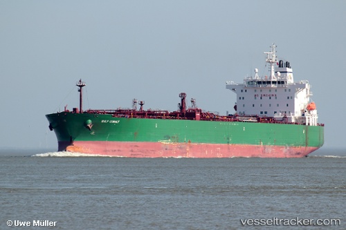vessel Leon Apollon IMO: 9389849, Oil Products Tanker