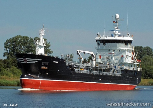 vessel Fox Luna IMO: 9390458, Oil Products Tanker
