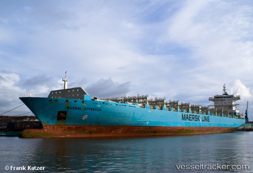 vessel '636020354' IMO: 9399765, 