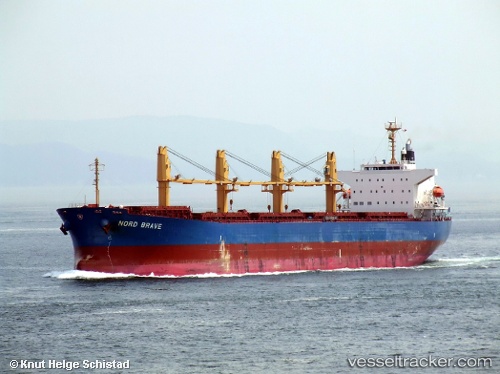 vessel Vinalines Brave IMO: 9405459, Bulk Carrier
