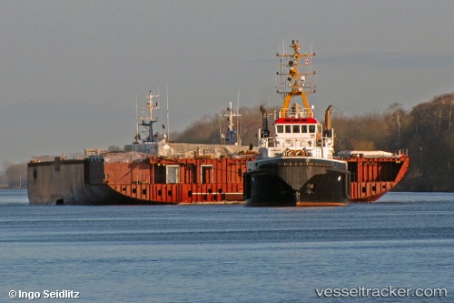 vessel En Avant 20 IMO: 9408645, Tug
