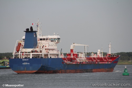 vessel Qikiqtaaluk W IMO: 9421221, Chemical Oil Products Tanker
