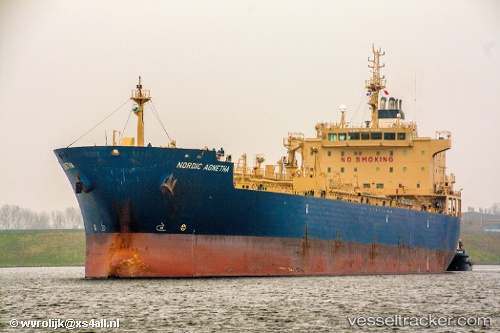 vessel CAPE CAMDEN IMO: 9422639, Chemical/Oil Products Tanker