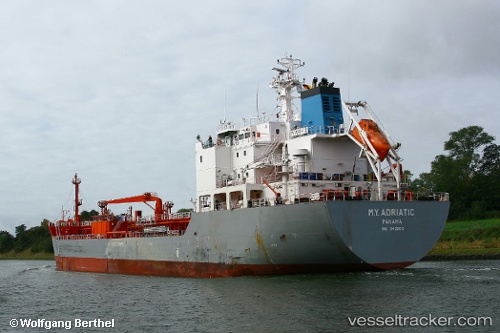 vessel LUCKY STAR 06 IMO: 9428011, Chemical/Oil Products Tanker