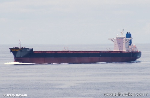 vessel Golden Feng IMO: 9435648, Bulk Carrier
