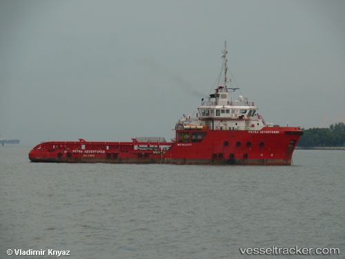 vessel Perdana Adventurer IMO: 9444077, Offshore Tug Supply Ship
