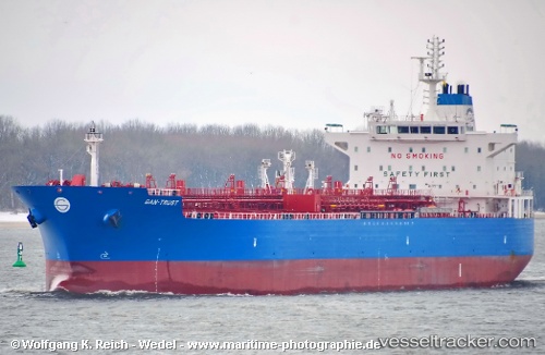 vessel Cedar Express IMO: 9447770, Chemical Oil Products Tanker
