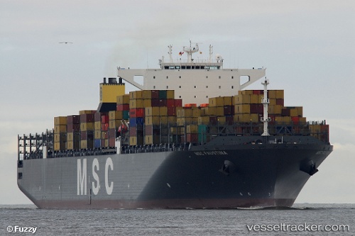 vessel 'SOUTHAMPTON EXPRESS' IMO: 9447885, 