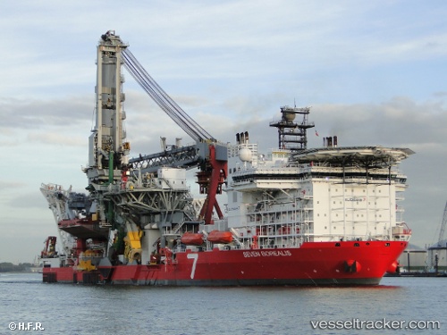 vessel Seven Borealis IMO: 9452787, Pipe Layer

